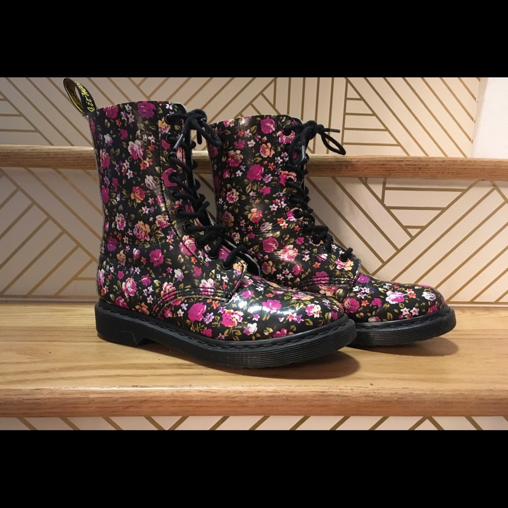 Dr. Martens Simone Floral Boots UK 4 US 6 Patent Leather